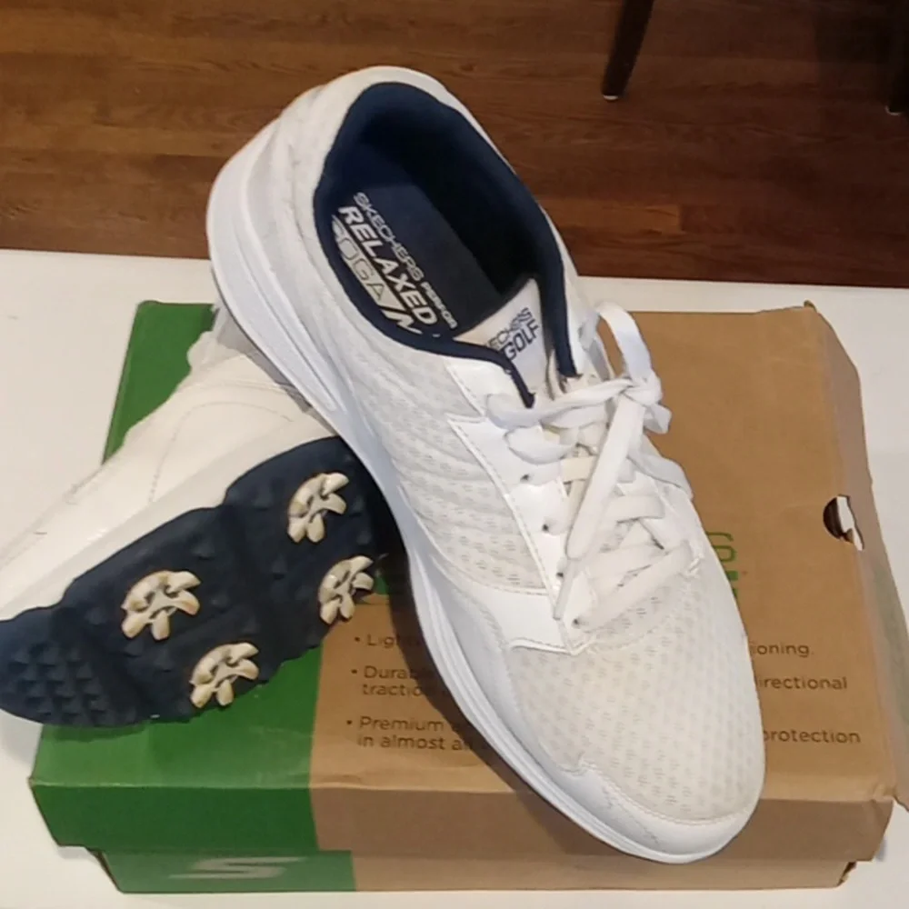 Skechers men's golf shoes-USED